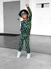 Load image into Gallery viewer, Bamboo Two Piece Set | Green Camo Bolts