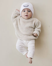 Load image into Gallery viewer, Smiley Beanie | White