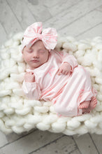 Load image into Gallery viewer, Infant Girls Pink Bows Baby Gown and Bow Headband Set
