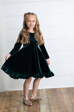 Load image into Gallery viewer, Kids Emerald Green Velvet Ruffle Fancy Dress

