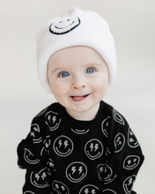 Load image into Gallery viewer, Smiley Beanie | White

