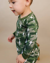 Load image into Gallery viewer, Bamboo Two Piece Set | Green Camo Bolts
