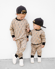 Load image into Gallery viewer, Jogger Set Kids &amp; Baby | Lightning Bolt
