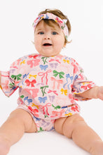 Load image into Gallery viewer, BOW-tastic Slouchy Shorts Set

