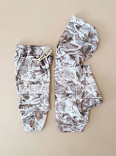 Load image into Gallery viewer, Hoodie Cargo Set | Camo

