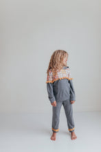 Load image into Gallery viewer, Kids Gray &amp; Flower Hoodie Lounge Set
